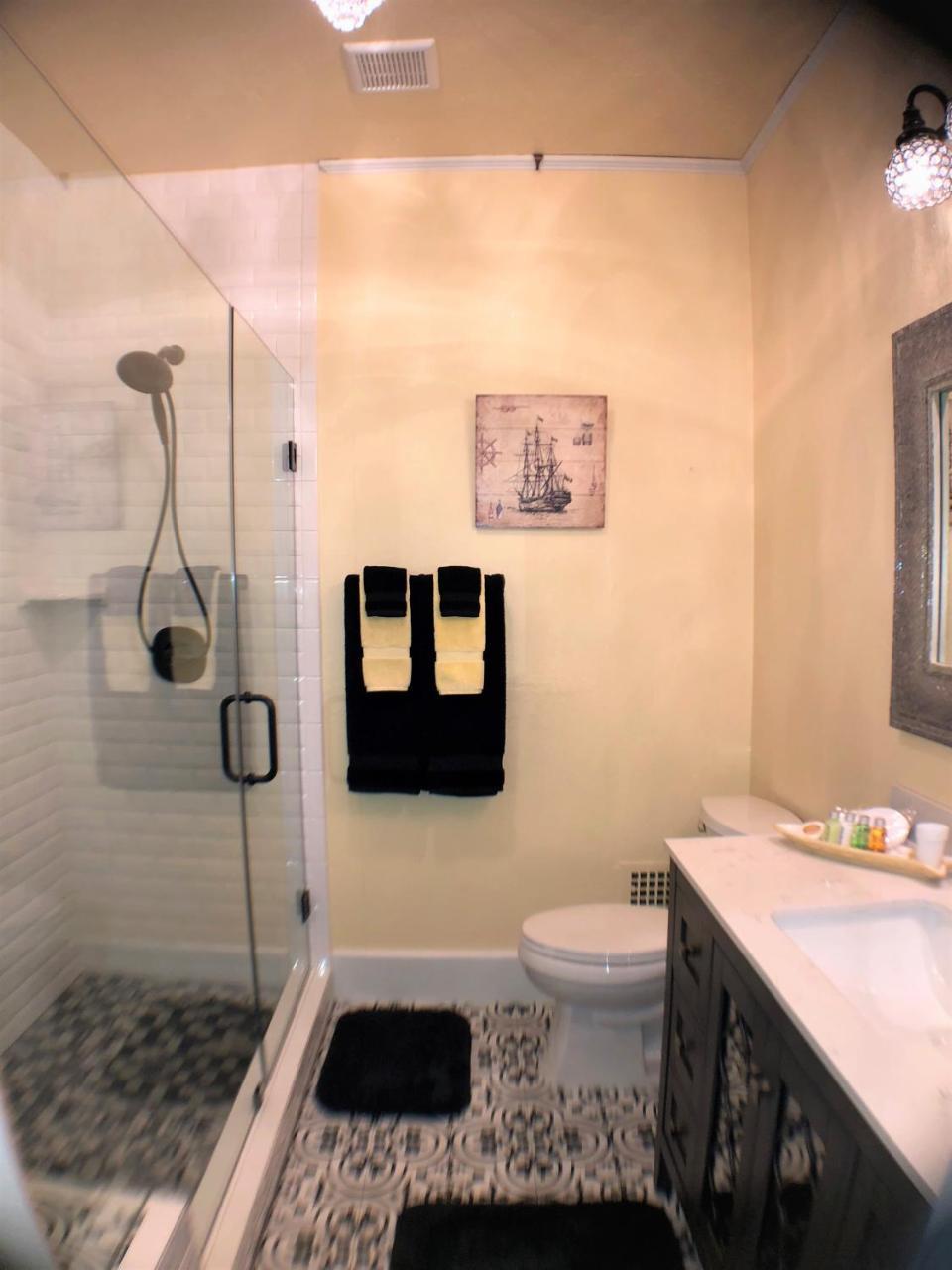 גלווסטון Avenue O Bed And Breakfast מראה חיצוני תמונה